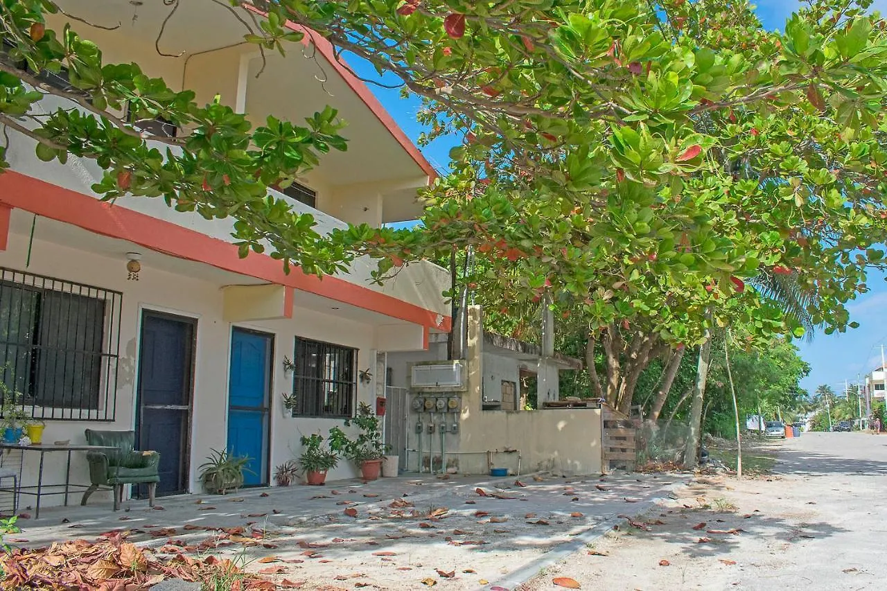 Caribe Suites Puerto Morelos Apart Otel