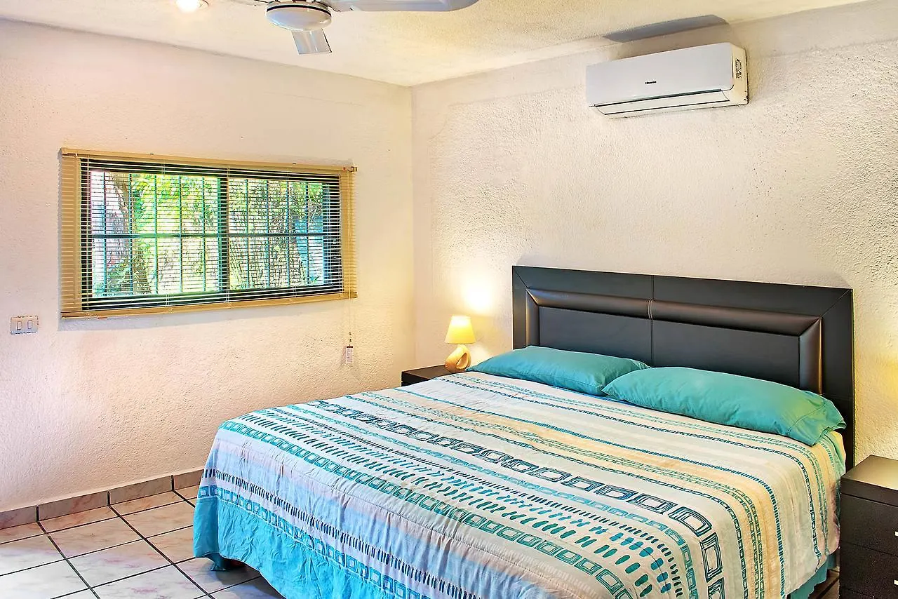 Caribe Suites Puerto Morelos Apart Otel
