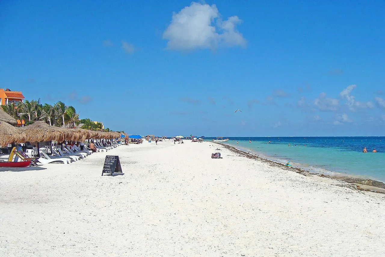 Caribe Suites Puerto Morelos 3*,