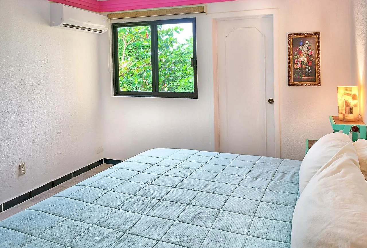 Caribe Suites Puerto Morelos 3*,